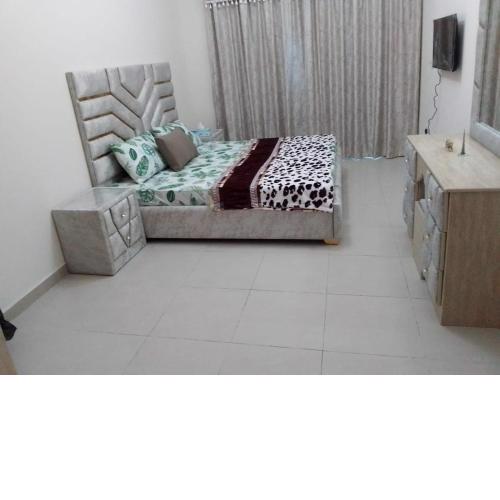 Standard Room with Common washroom