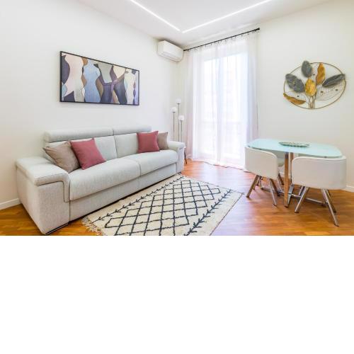 Stanzione Classy Flat at Vomero Central