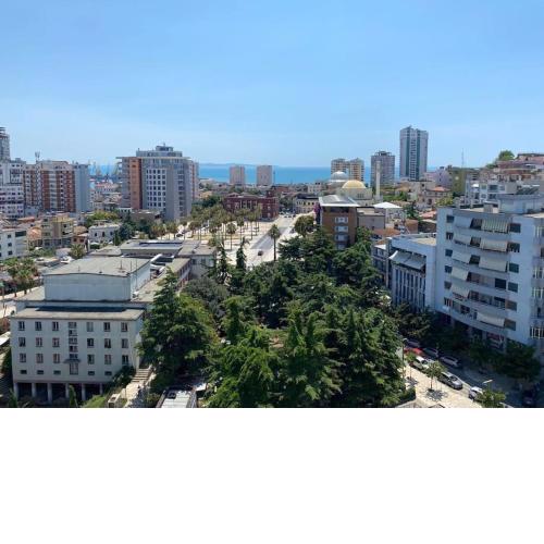 StartApart City Center