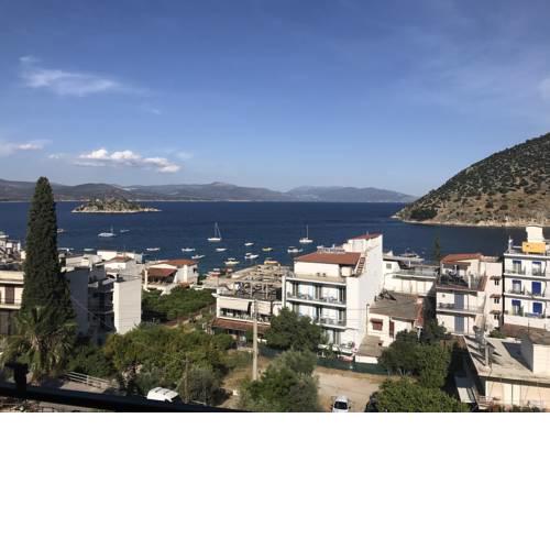 Stathis Apartment
