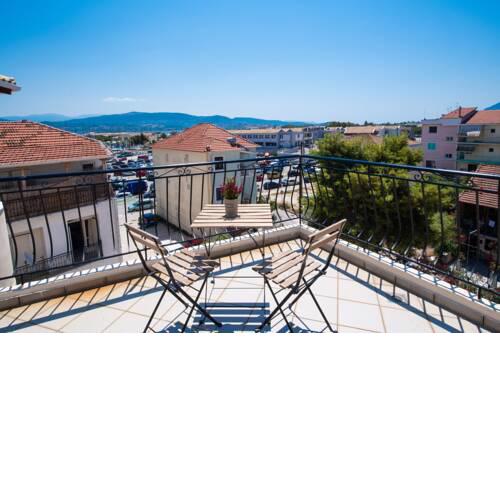 Stathis city rooms