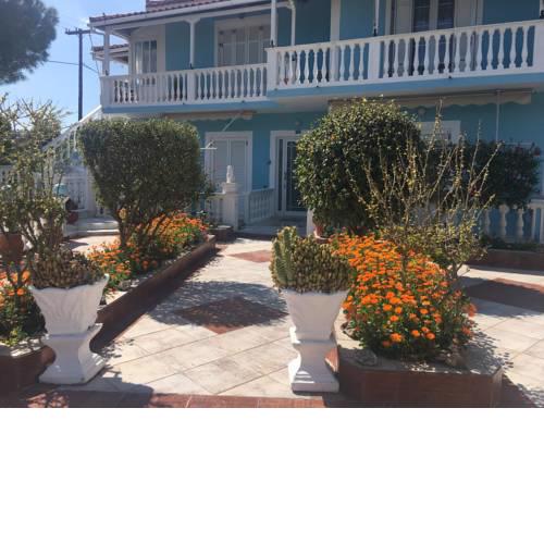 Stathis Luxury Rooms