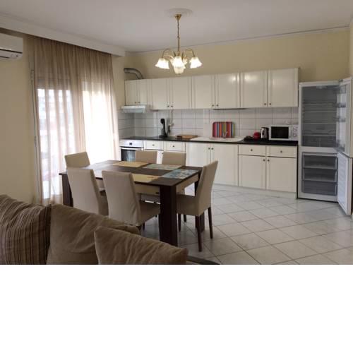 Stathoris Deluxe Apartment