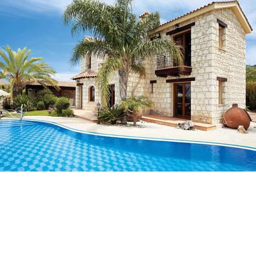 Stavroulla