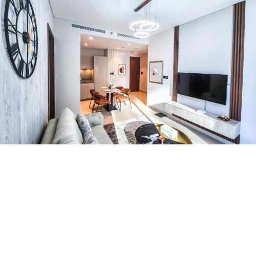 STAY Exuberant 2BR Holiday Home near Burj Khalifa