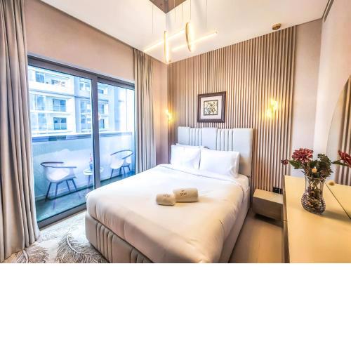 STAY Fascinating 1 Bedroom Holiday Home near Burj Khalifa