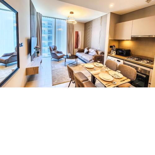 STAY Harmonious 1BR Holiday Home near Burj Khalifa