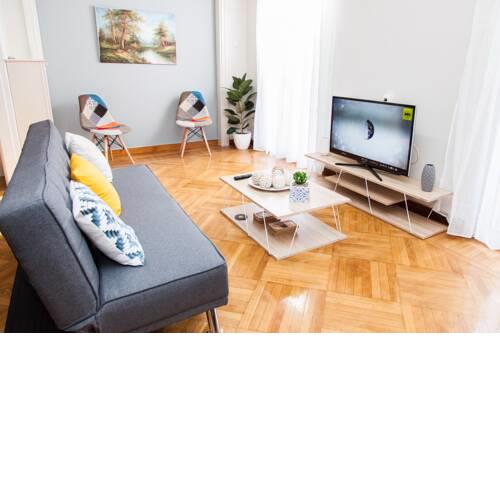 Stay in Fabulous Apartment in Athens!