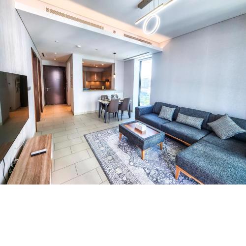 STAY Modern Living 1 Bedroom Holiday Home Near Burj Khalifa