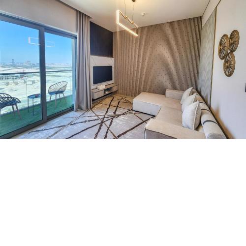STAY Opulent 1 BR Holiday Home near Burj Khalifa