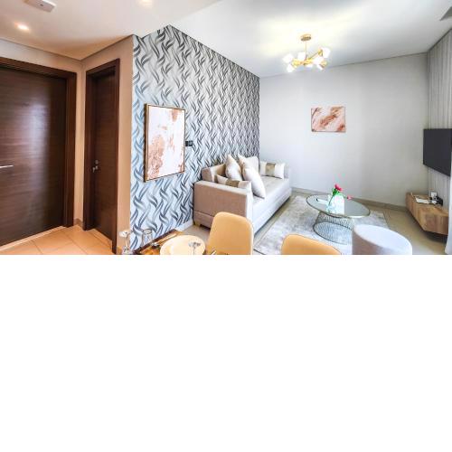 STAY Stellar 1BR Holiday Home near Burj Khalifa