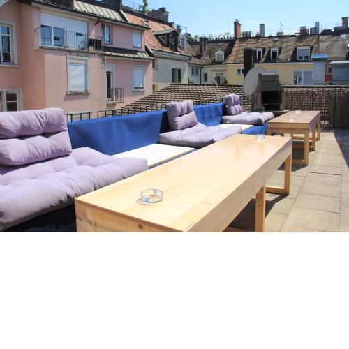 Stay2Night City Center Hostel