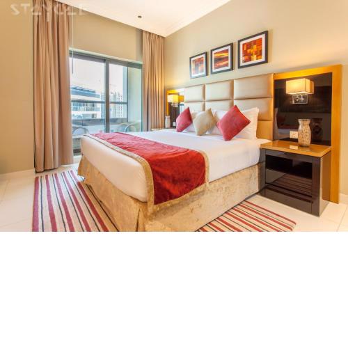 Staycae Holiday Homes - Capital Bay