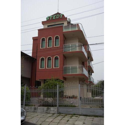 Stedy Guest House
