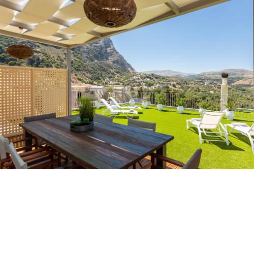 Stefanakos House