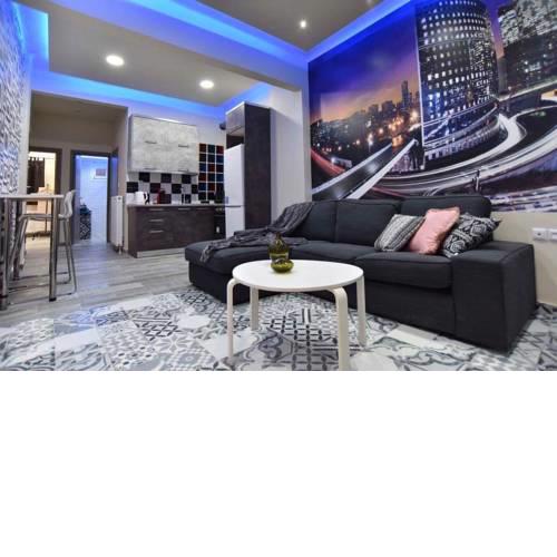 Stefania Central Suite