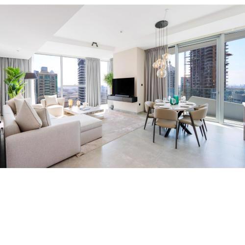 Stella Maris - Trendy 2BR plus Maid with Marina View