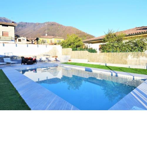 Stellar Apartment in Miane with Shared Swimming Pool