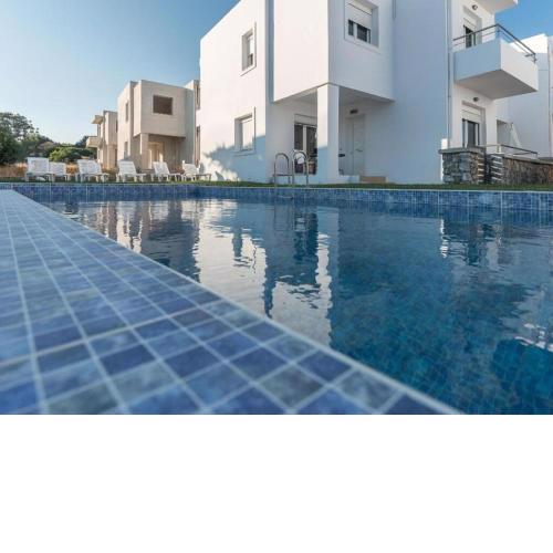 Stellar Holiday Home in Gennadi with Shared Swimming Pool