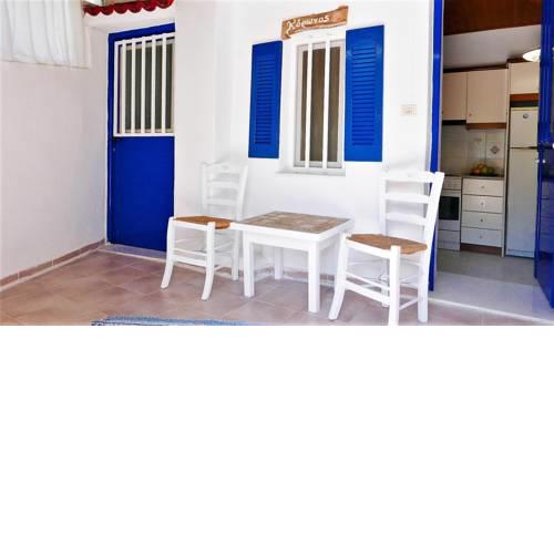 Stella's Home in Koronos