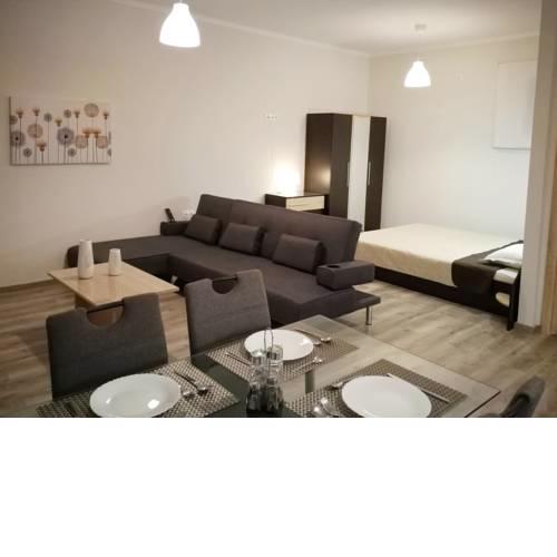 Stellina's new studio 5min from port