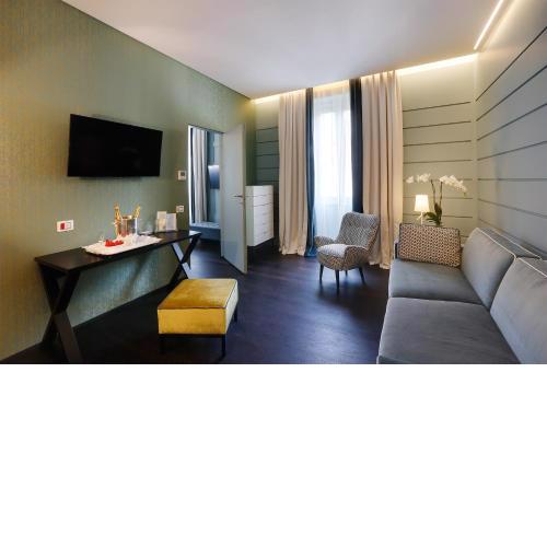 Stendhal Luxury Suites