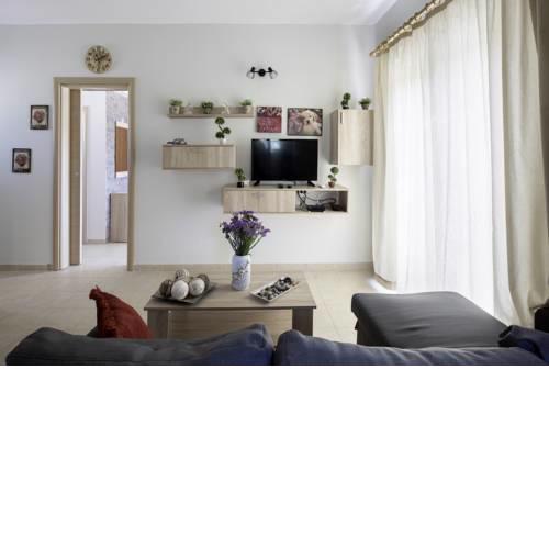 STERGIO'S APARTMENT