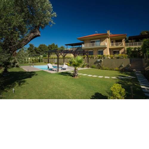 Stilianna Luxury Village