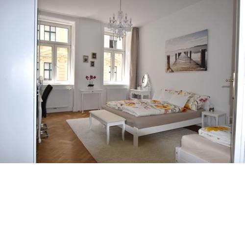 Stilvolle 3 Zimmerwohnung in zentraler Lage