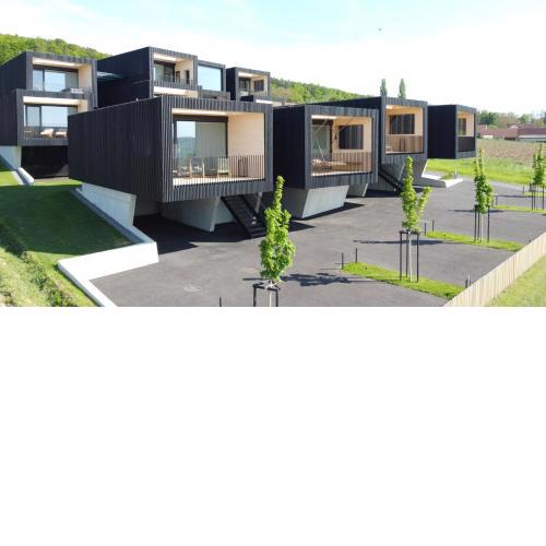 Stock & Stein Lodges