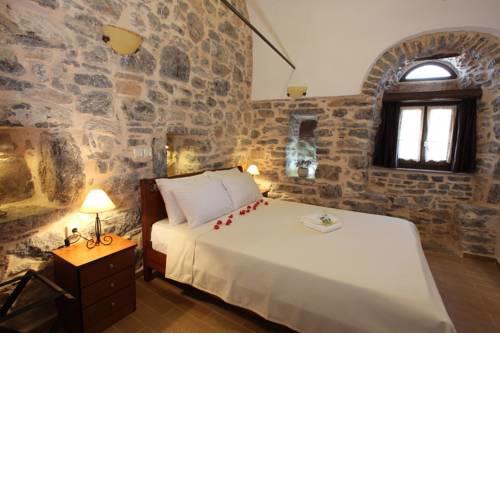 STOES Traditional Suites