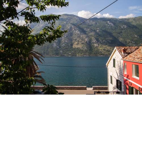 Stoliv Bay House