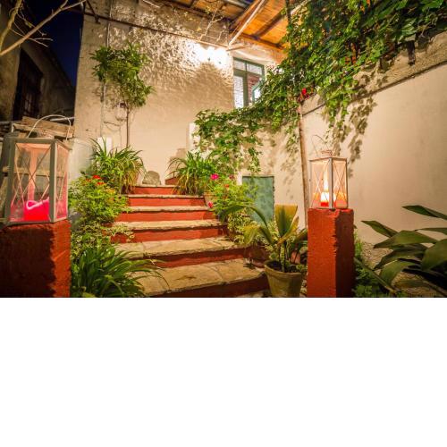 Stone City Hostel
