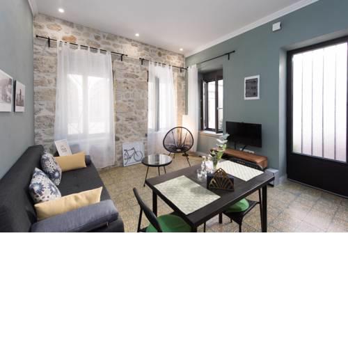 Stone Guest House In The City