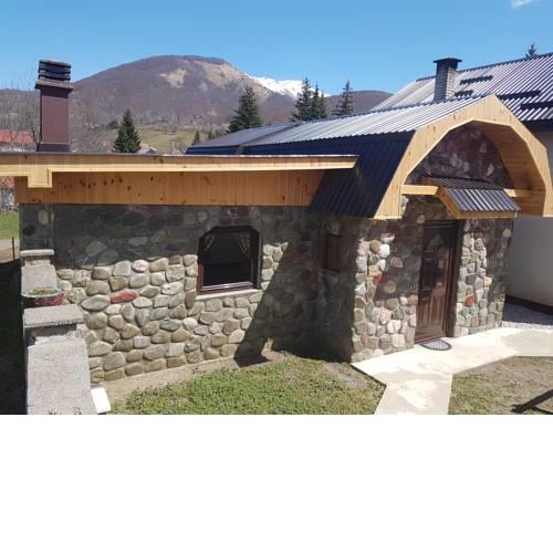 Stone Lodge