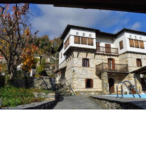 Stone Traditional Apartment