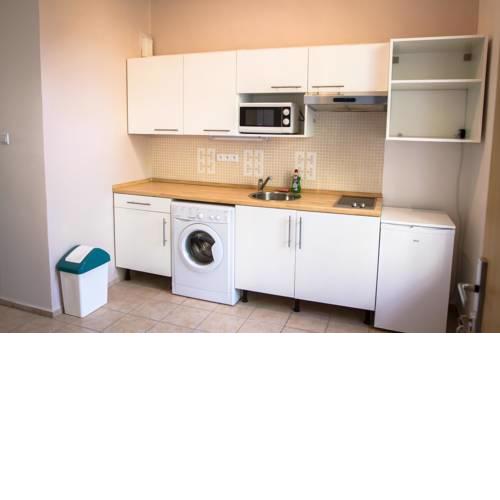Student Friendly Apt