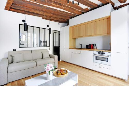 Studio 2P renovated rue des Archives Marais Clim 2
