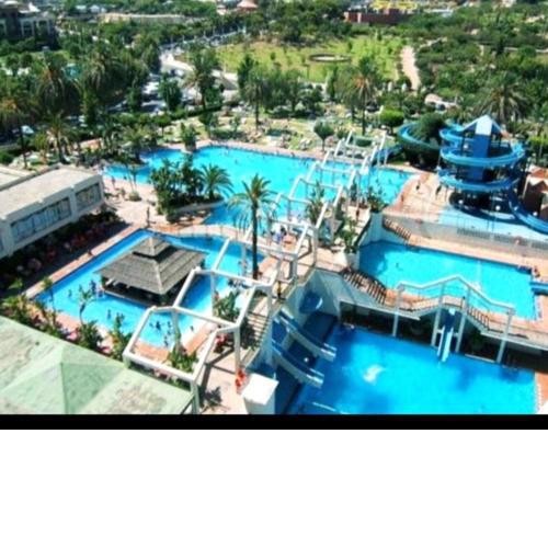 STUDIO 4 PAX TOTALLY UPGRADED EN BENAL BEACH