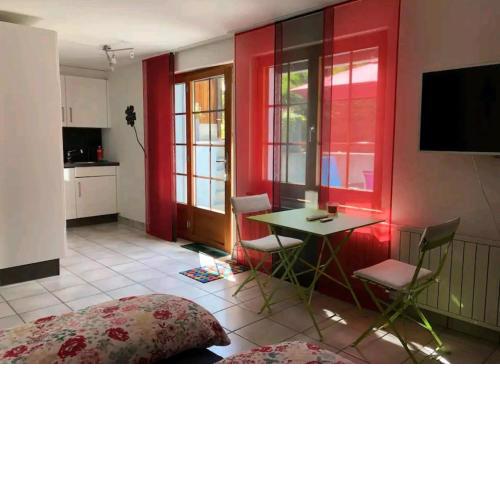 Studio à Courrendlin