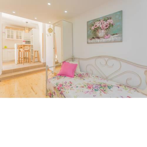 Studio Apartment Dama