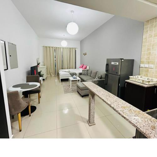 STUDIO APARTMENT Faith Holiday Homes