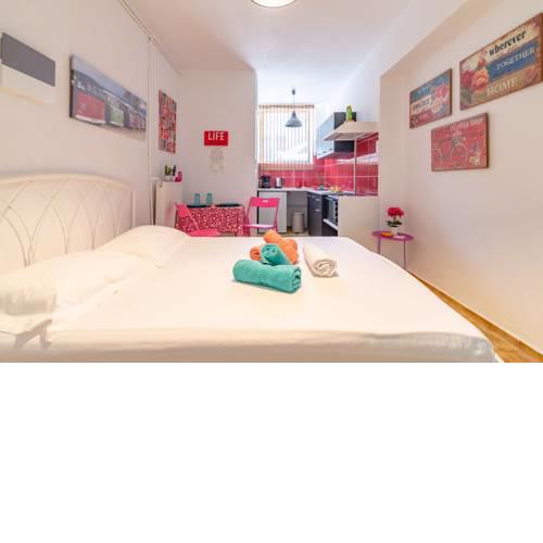 Studio Apartment in Heraklion