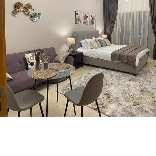 Studio Apartment with Great Amenities