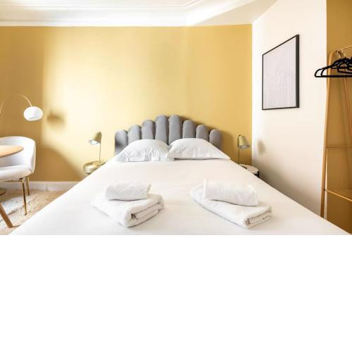 Studio Boulevard Voltaire - Golden - II