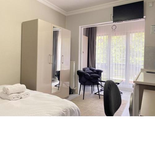Studio Flat 1 min to Trump Mall and Metro in Sisli