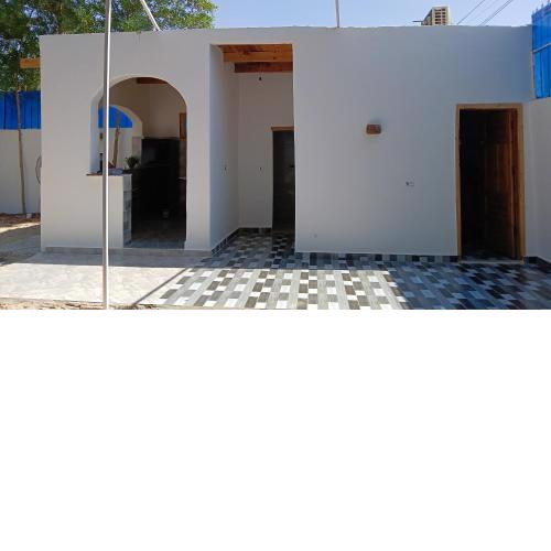 Studio House Luxor