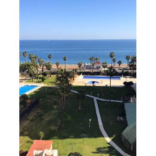 Studio in Benalmadena with wonderful sea view shared pool and WiFi