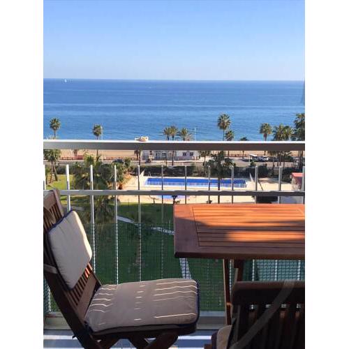 Studio in Benalmadena with wonderful sea view shared pool and WiFi