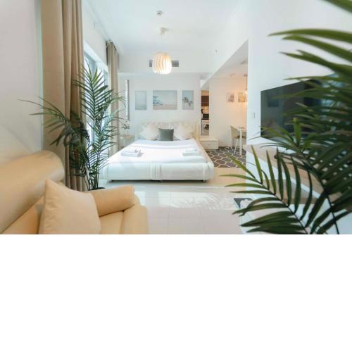 Studio in Dubai Marina - 5 Min walk to the Beach